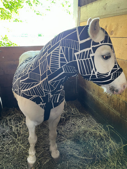 HORSE SIZE SLINKY. FREE CHARM