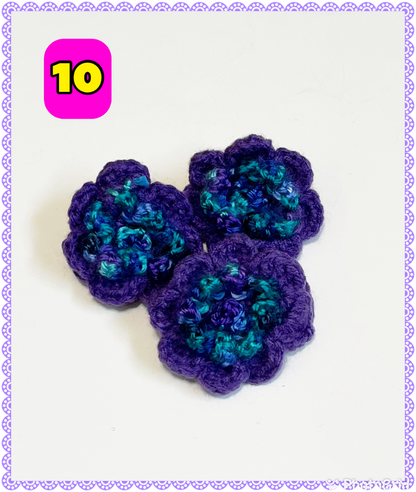POM POMS & FLOWERS