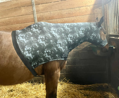 HORSE SIZE SLINKY. FREE CHARM