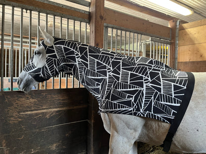 LARGE PONY/SMALL HORSE SLINKY. FREE CHARM
