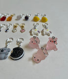 KNOB TOP Fake Tails 1/2 Pound. Real Horse Hair. Free Cover Bag, Pom Pom, Bridle Charm, Loop Charm.
