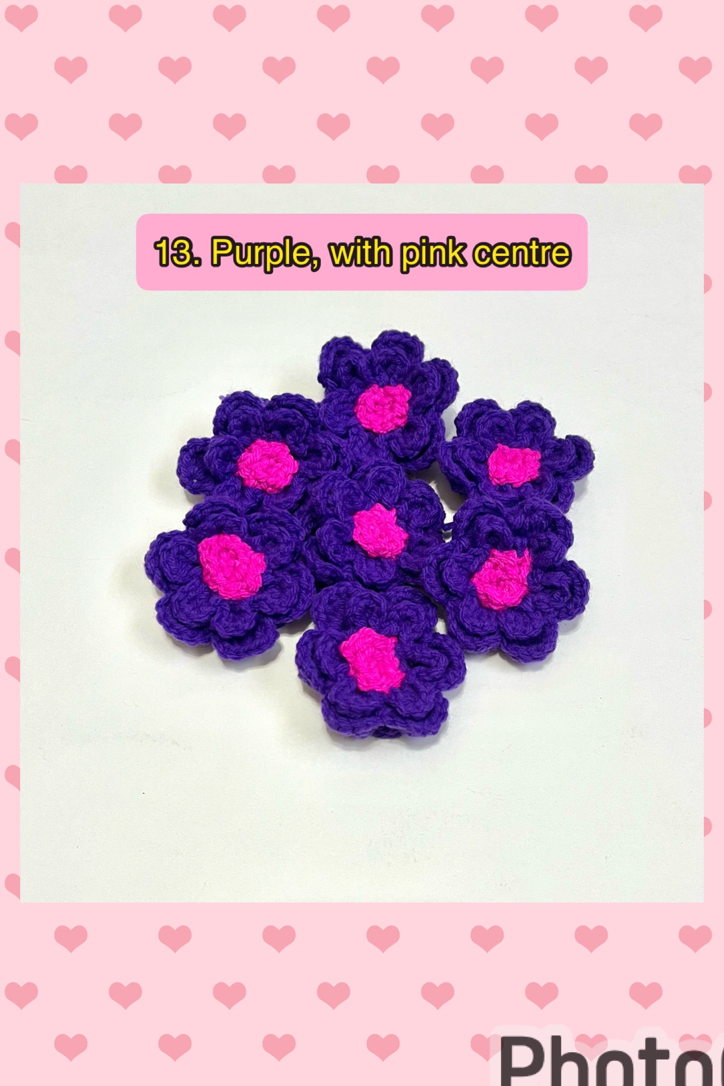 POM POMS & FLOWERS
