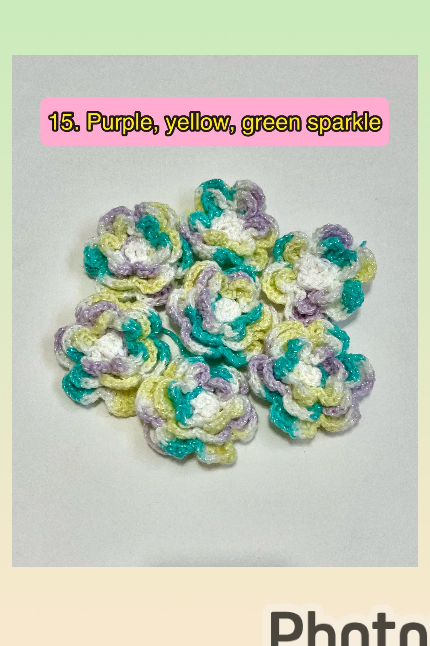 POM POMS & FLOWERS
