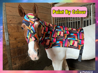 LARGE PONY/SMALL HORSE SLINKY. FREE CHARM